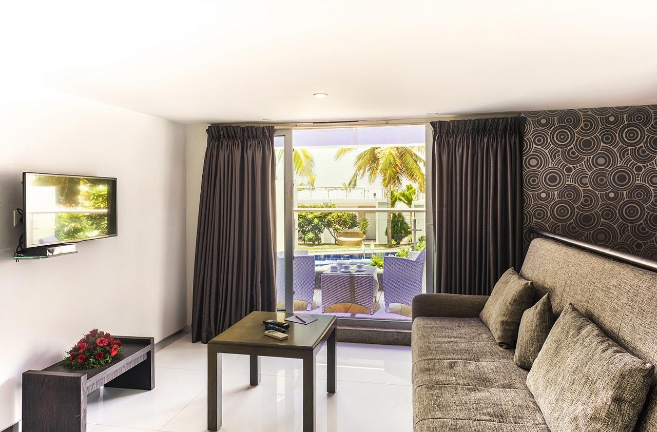 Resort Grande Bay And 4*